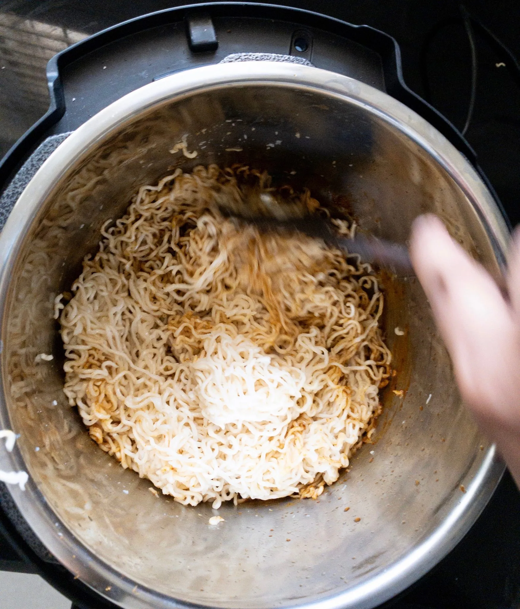 Preparing of maggi goreng
